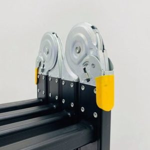 Thang nhôm NiNDA ND-403B gấp chữ M đen, cao 3m7